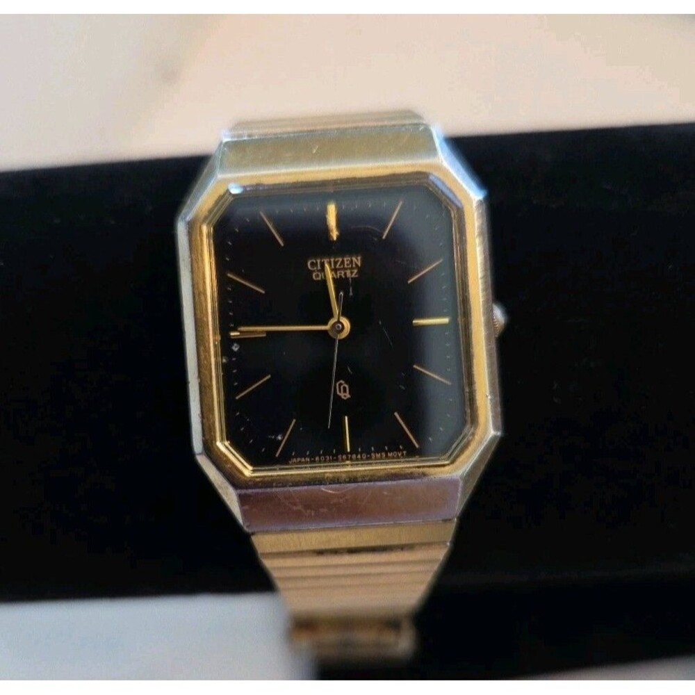 Citizen CQ Watch Men Gold Tone Black Dial 27mm Rectangle NEW Battery Works Great
